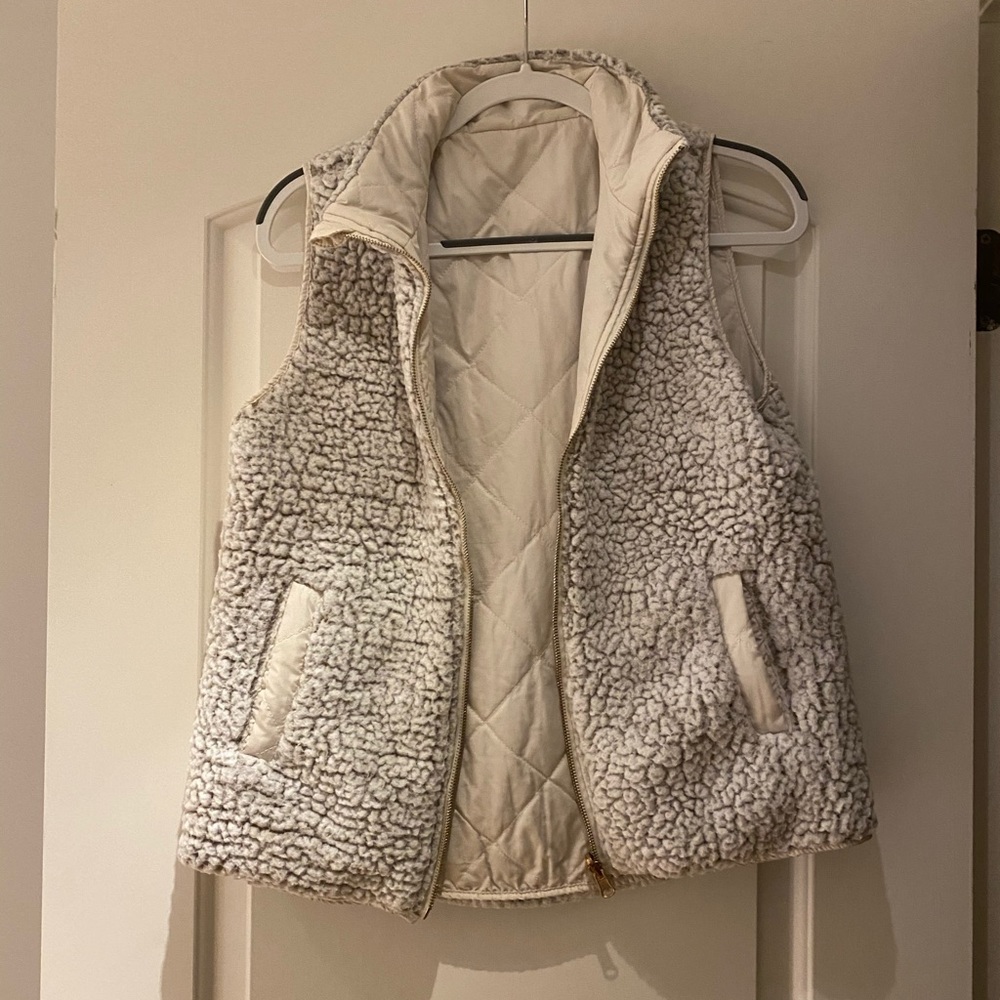 reversible vest